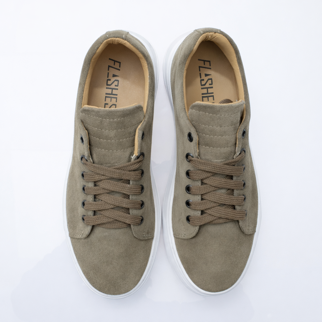 Burnout Sneakers in Camoscio