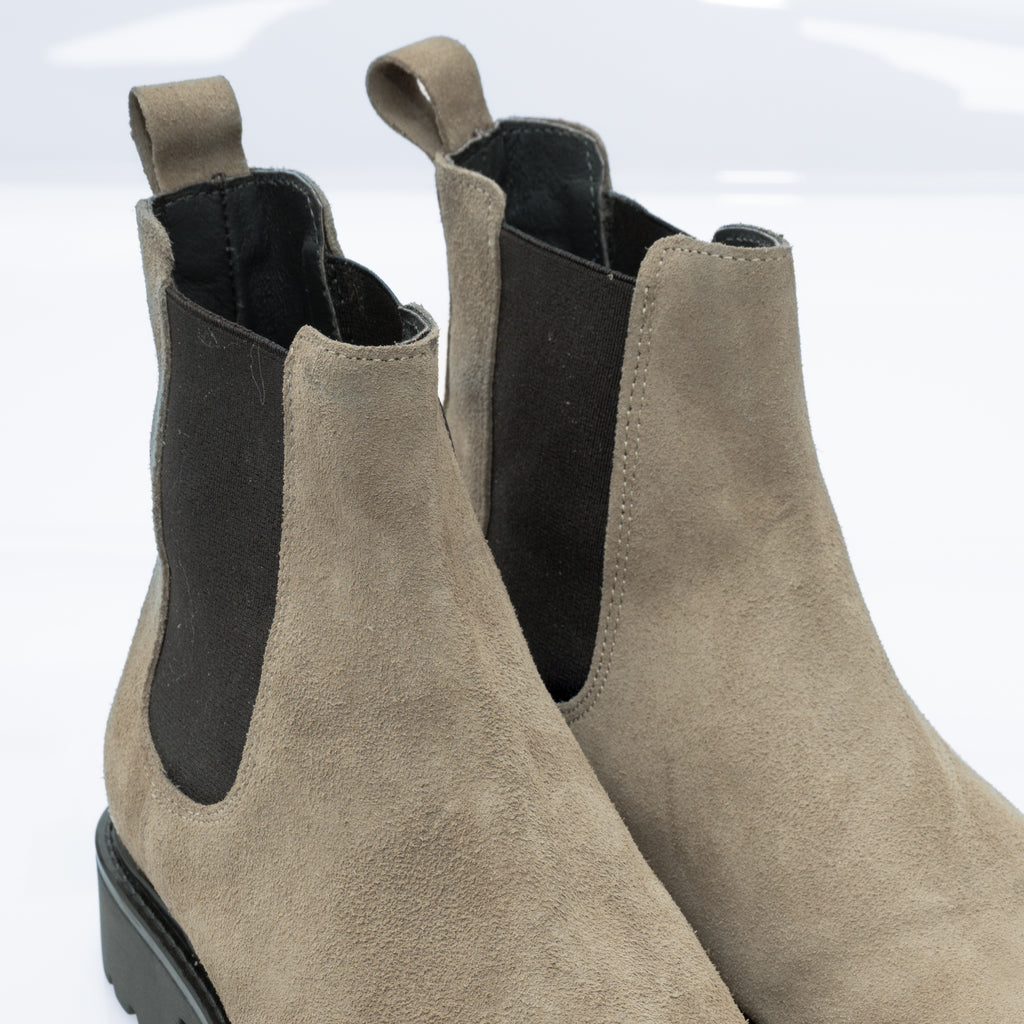 Hope Stivaletto Chelsea Artigianale in Camoscio