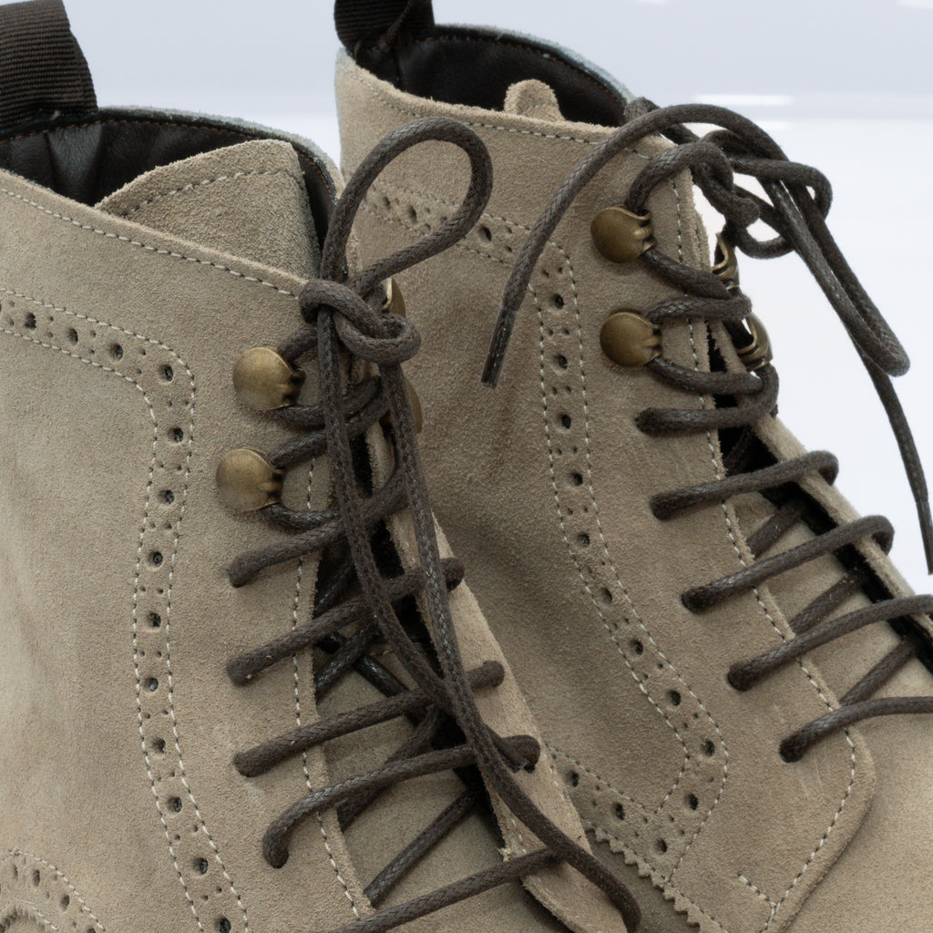 Wolf Stivaletto in Camoscio con Inserti Decorativi