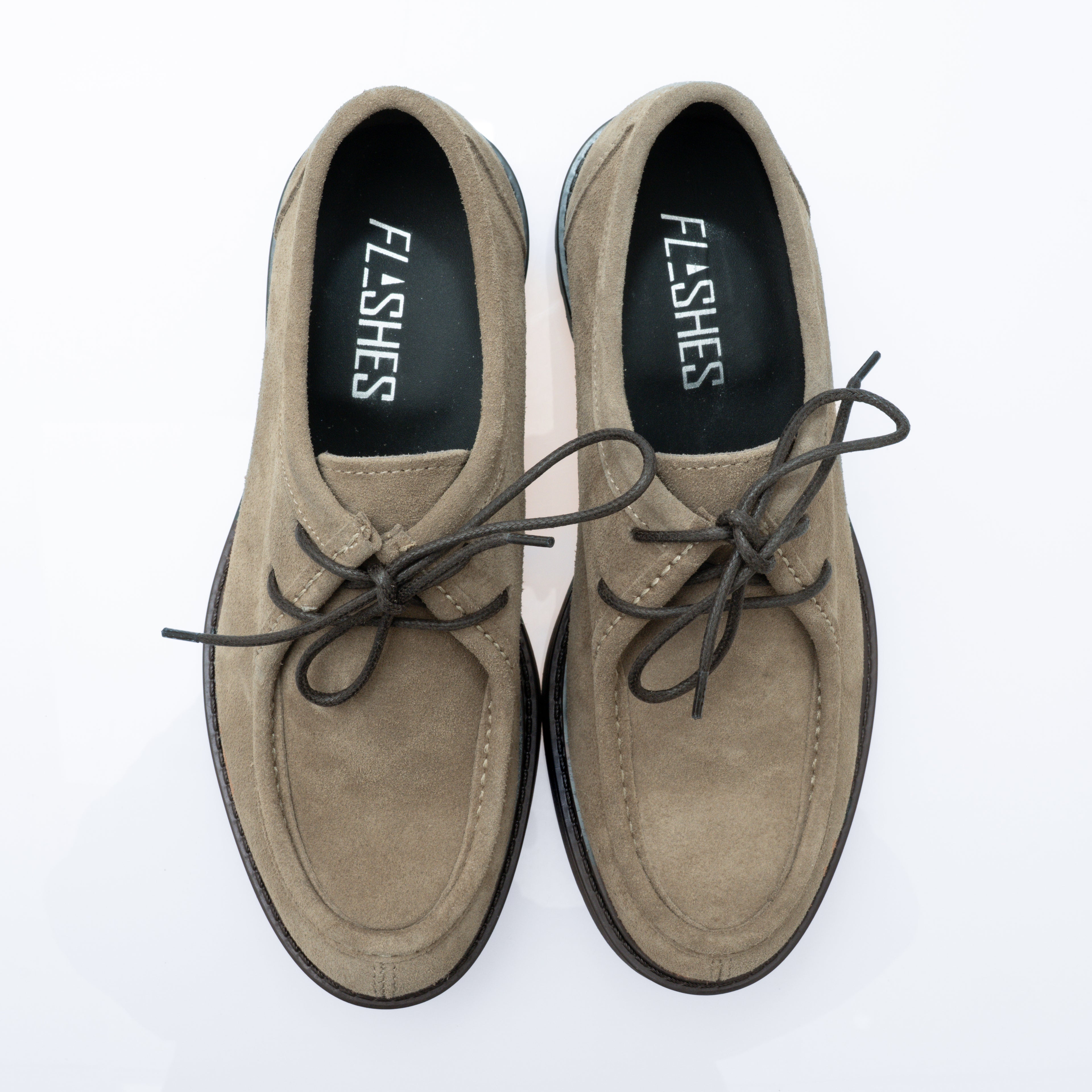 Bojack Derby in Camoscio con Suola Carrarmato